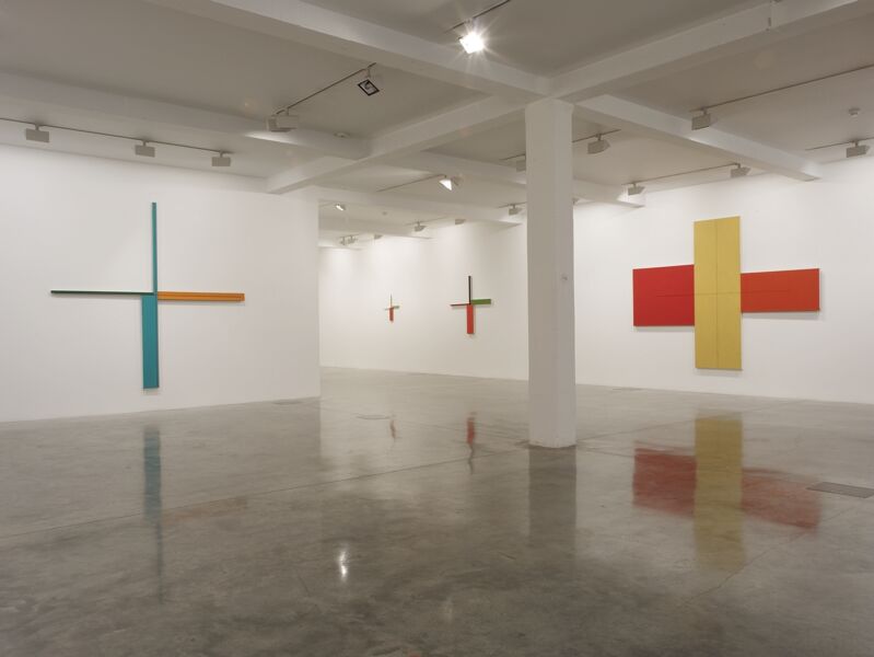 Robert Mangold: X, Plus and Frame Paintings, installation view at Parasol unit, London, 2009. Photography by Stephen White
