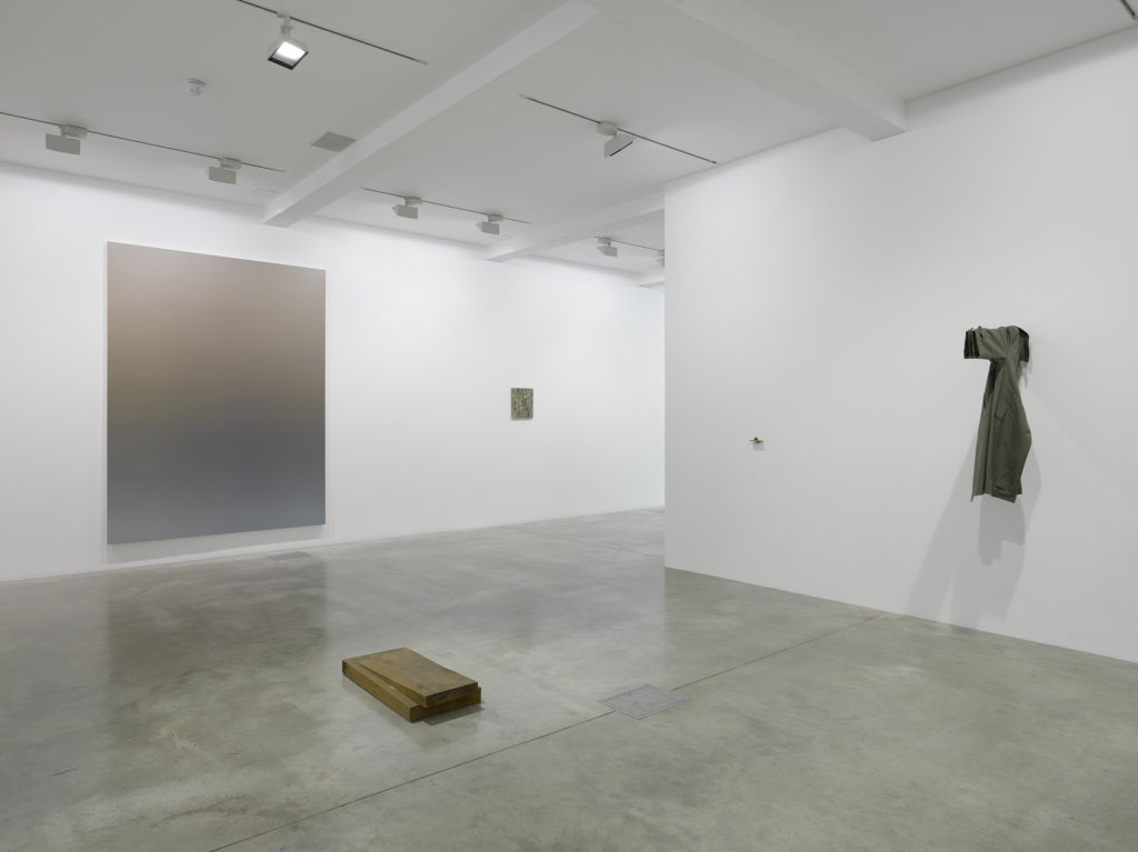 The Gap: Selected Abstract Art from Belgium, installation view at Parasol unit, London. Photography by Jack Hems.
