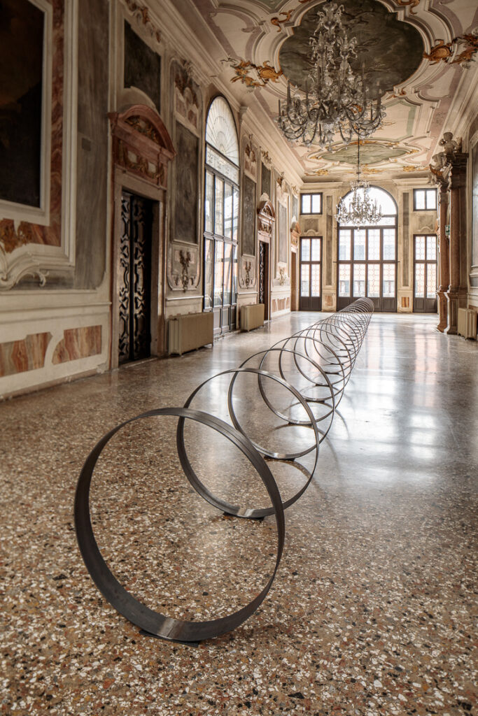 Rayyane Tabet, Steel Rings, 2013–, installation view at Uncombed, Unforeseen, Unconstrained, Conservatorio di Musica Benedetto Marcello, 2022. Photo: Francesco Allegretto
